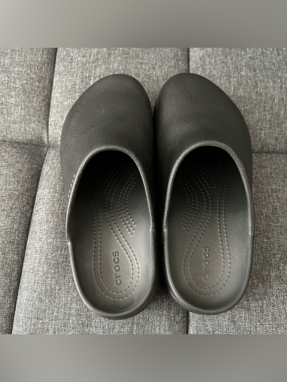 CROCS Dylan Platform Clogs W8 Black - Picture 2 of 4
